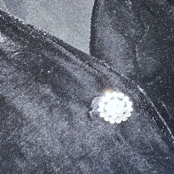 NWT Zara S DRESS VELOUR BLACK SHORT RUFFLED SILVER crystallized BUTTONS - Picture 4 of 5